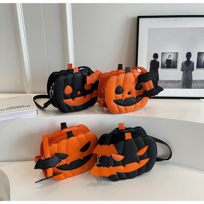 💥2025 Halloween 🎃Pumpkin Bat Cartoon Crossbody Bag - 🎁Creative & Personalized