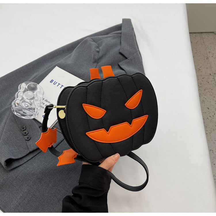 💥2025 Halloween 🎃Pumpkin Bat Cartoon Crossbody Bag - 🎁Creative & Personalized